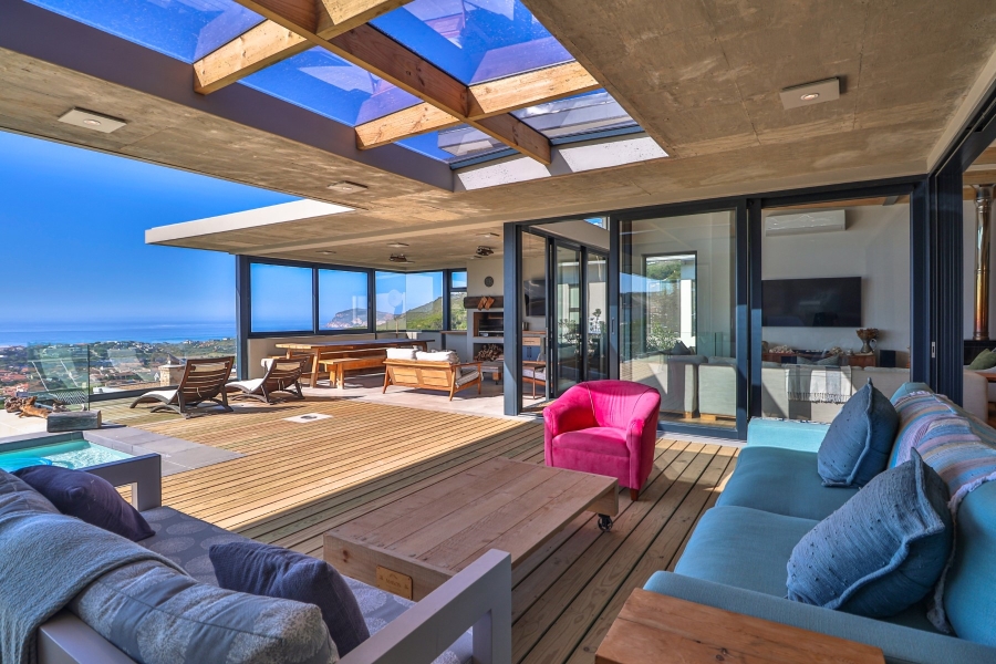 4 Bedroom Property for Sale in Whale Rock Hill Western Cape